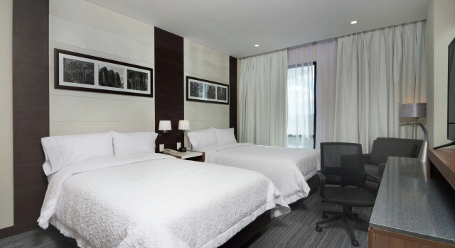 Hampton Inn By Hilton San Luis Potosi, Забронировать Отель Сан Луис Потоси Мексика, рядом с Парк Тангаманга