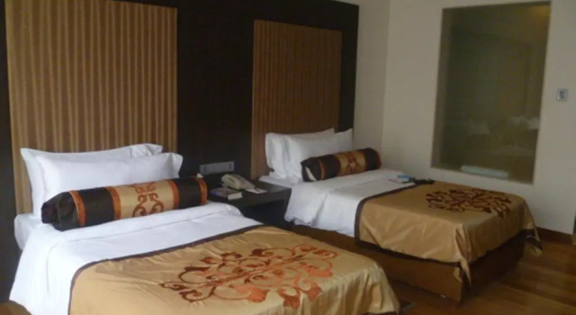 Двухместный номер Deluxe The Lalit Great Eastern Kolkata