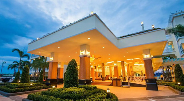 Krabi Front Bay Resort