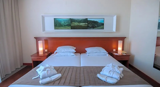 Camera doppia Executive con vista sull'oceano Azoris Faial Garden - Resort Hotel
