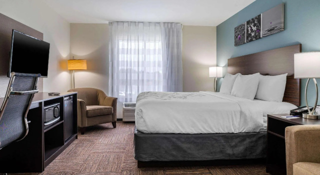 Двухместный люкс Sleep Inn & Suites Houston Westchase - Little Saigon