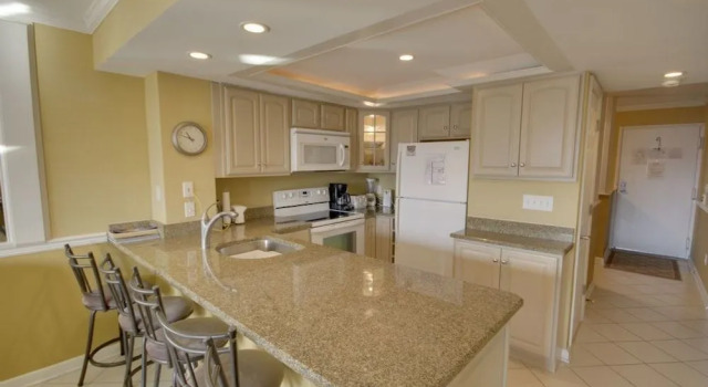 Sea Watch 1417 - 2 Br Condo
