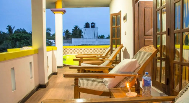 Номер Deluxe Surf Beach Hotel