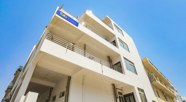 FabHotel Atharv Palace