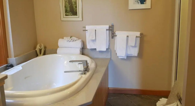 Двухместный люкс Reef Point Oceanfront Bed and Breakfast