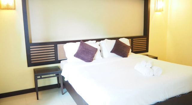 iL Mare Resort, Varaa Lomakeskus SPA-hotellit kohteessa Central Thailand, SPA