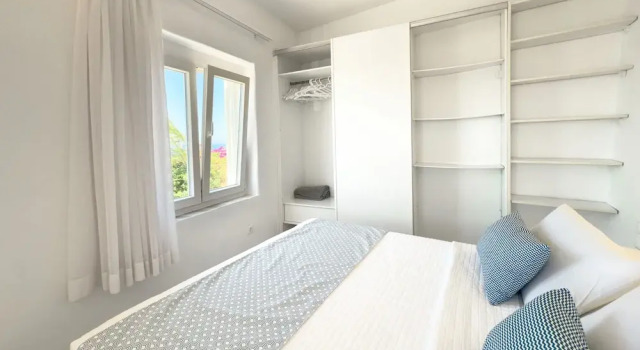 Апартаменты Comfort Eagles Nest Mykonos Suites & Apartments - Shared Pool & Jacuzzis
