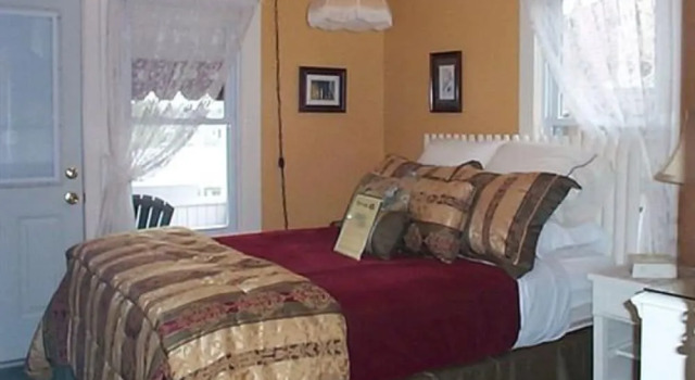 The Bentley Inn, Boek Bed and Breakfast  