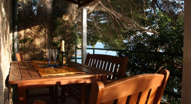 Guesthouse Seaview, Varaa Hotelli Hotellit Split-Dalmatia pysäköinnillä, Pysäköinti