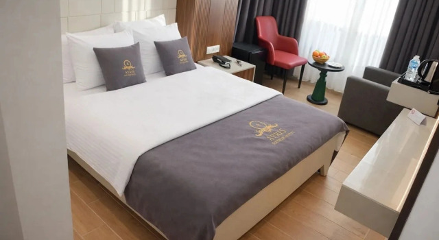 Casa Ayris Boutique Hotel, Забронировать Отель Отели Средиземноморского региона с парковкой, Парковка