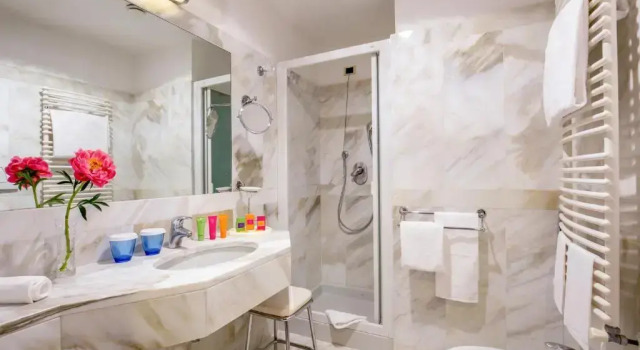 Одноместный номер Classic UNA Hotels Empire Roma