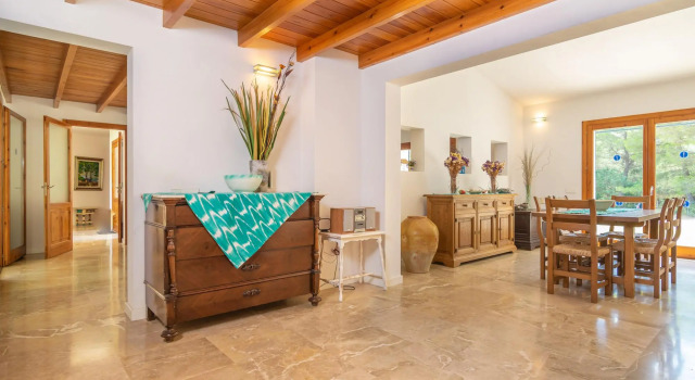 L'ESPLAI - Spectacular villa with private pool, surrounded by forest and mountains in Pollença. Free WiFi