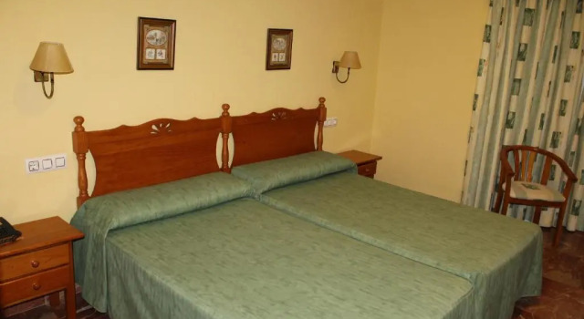 Двухместный номер Standard Hotel Albohera
