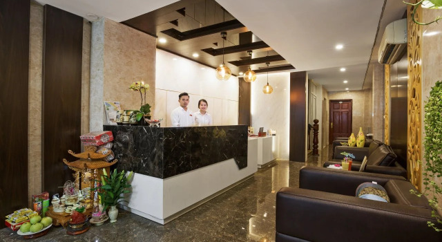 Splendid Holiday Hotel Spa, Забронировать Отель Отели Ханоя 4 звезды, 4*