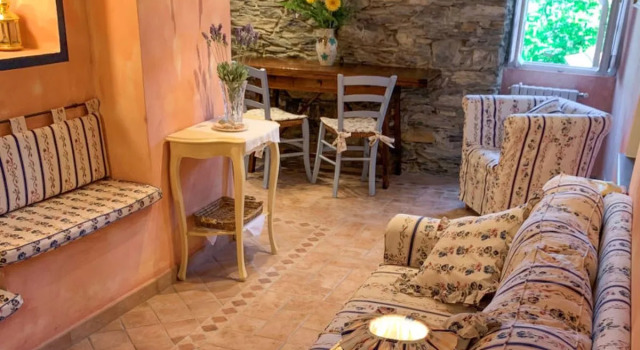 House Arietta Valloria