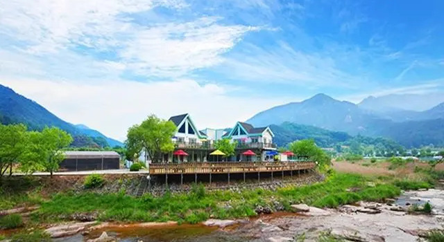 Sokrisan Jayeon Pension, Prenota Hotel Boeun-gun Chungcheongbuk-Do