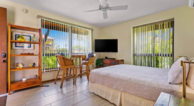 Single-story Shores Golf Villa 20 - Studio