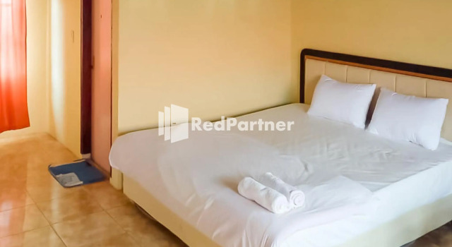 Penginapan Roganda RedPartner