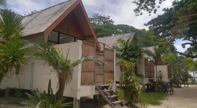 Бунгало рядом с пляжем Koh Munnork Private Island