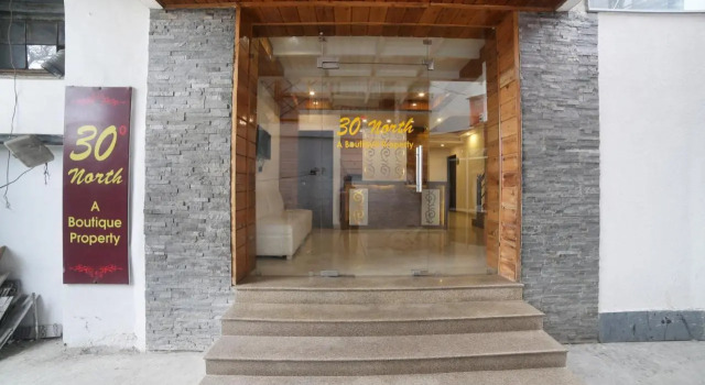 Hotel 30 Degree North, Mussoorie, Rezervovat Hotel Mussoorie Uttarakhand