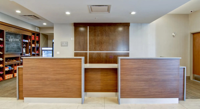 Canalta Kindersley, Rezerwuj Hotel Kindersley Saskatchewan