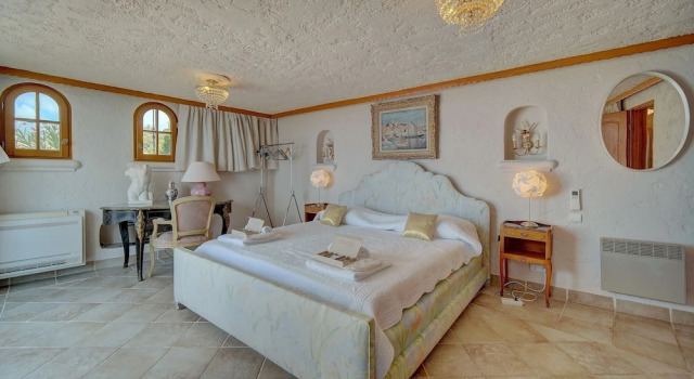 Cannes hills exclusive area fits 20