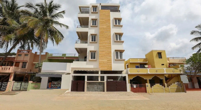 Oyo 24264 Monisha Residency, Rezervovat Hotel Maisúr Bangalore