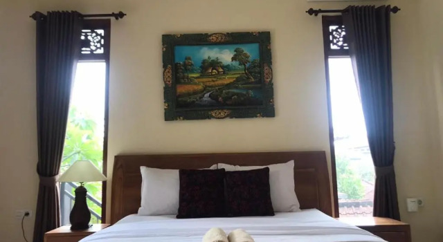 Shindu Home Stay Room 8, Boek Hotel Goedkope hotels in Bali