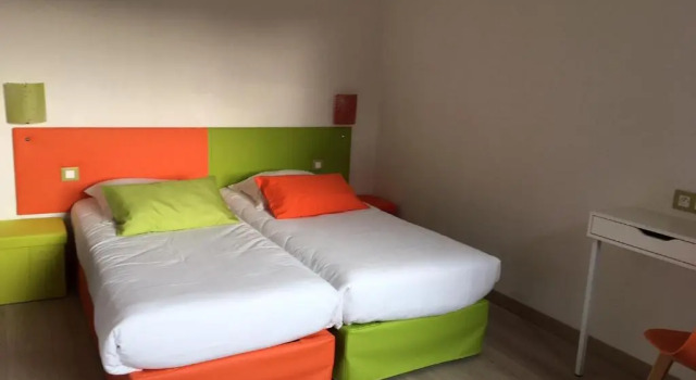 Люкс Brit Hotel Salon de Provence