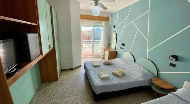 Hotel Royal, Забронировать Отель Отели Чезенатико 4 звезды, 4*