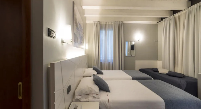 Двухместный номер Standard с балконом Hotel Fontana Verona