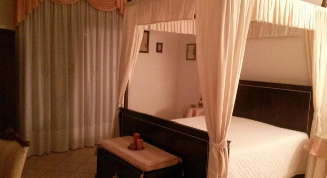 Casa Carlotta, Prenota Hotel Hotel a Veneto con parcheggio, Parcheggio