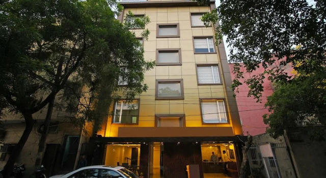 OYO 5380 Hotel Nanak Residency, Забронировать Отель Отели Нью-Дели с завтраком, Завтраки
