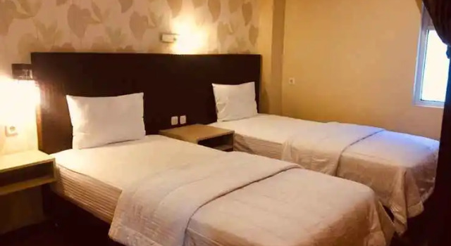 Narisha Guesthouse, Забронировать Отель Отели Купанг с завтраком, Завтраки