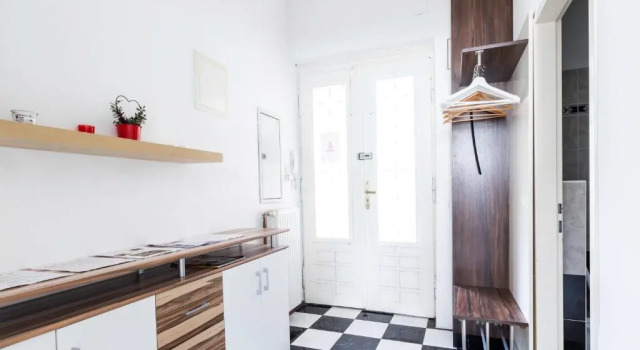 Апартаменты New: Beautiful Central Apartment Next To U-Station