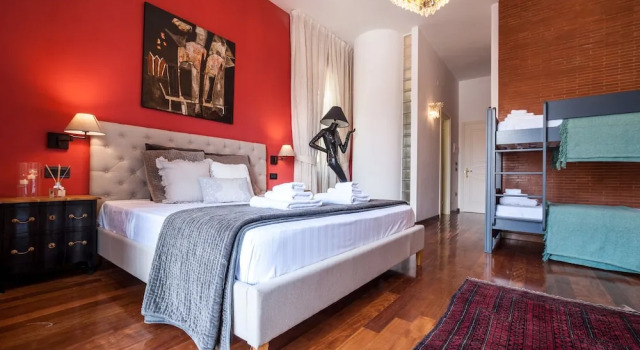 Четырёхместный номер Superior с балконом и с видом на город Dream House Pompei