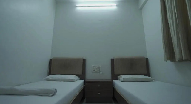 Hotel Delight Inn By WB Inn, Забронировать Отель Отели штата Махараштры с завтраком, Завтраки