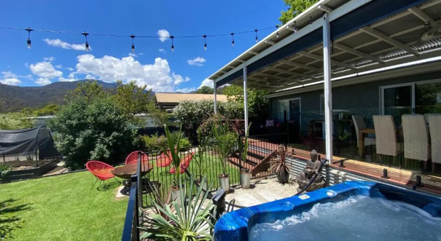 103 Lakeside, Rezerwuj Hotel Mount Beauty Victorian High Country
