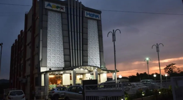 Hotel Apex, Rezerwuj Hotel Baddi Delhi