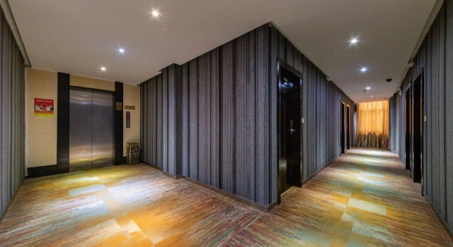Yulin Jade Business Hotel