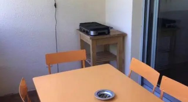 Studio Saint Mandrier, Rezervasyon Daire Saint-Mandrier-sur-Mer otoparklı oteller, Otopark