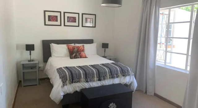 Jack of the Karoo, Buchen Sie Hotel Sutherland Nordkap