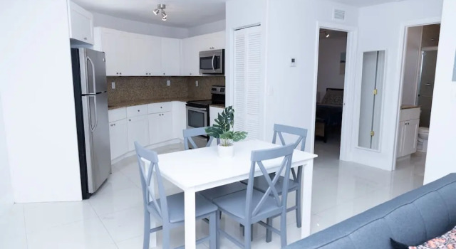 Апартаменты Grand Apartments Little Habana near calle 8
