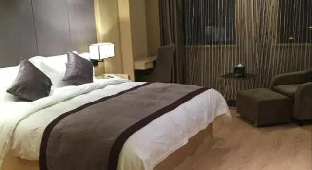 Suite Deluxe Weisiting Hotel