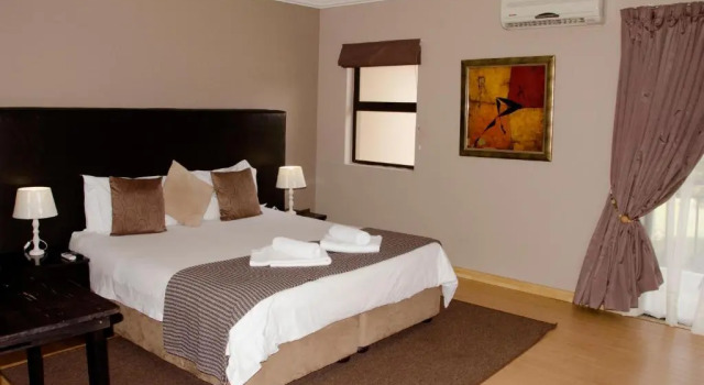 Люкс Three Oaks and an Aloe Boutique Hotel
