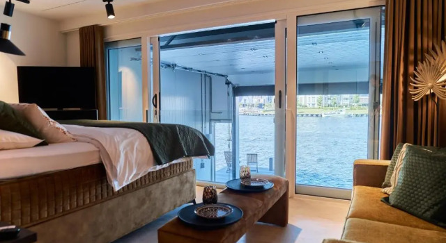 Nomad Water Studio, Rezerwuj Hotel Hotele w Veluwe z parkingiem, Parking