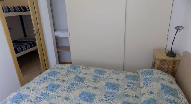 Apartment on the First Floor, Забронировать Апартаменты/квартира Эраклеа Линьяно-Ривьера