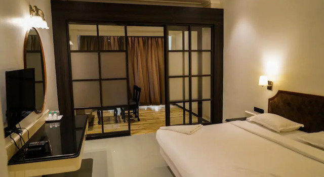 Люкс Superior Hotel Sun Shine Inn