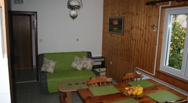 Apartments Jere, Rezerwuj Apartament Hotele w Split-Dalmatia County z parkingiem, Parking