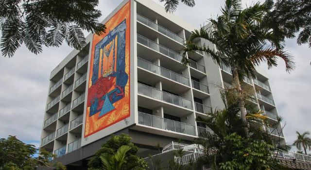 Люкс Cairns Plaza Hotel